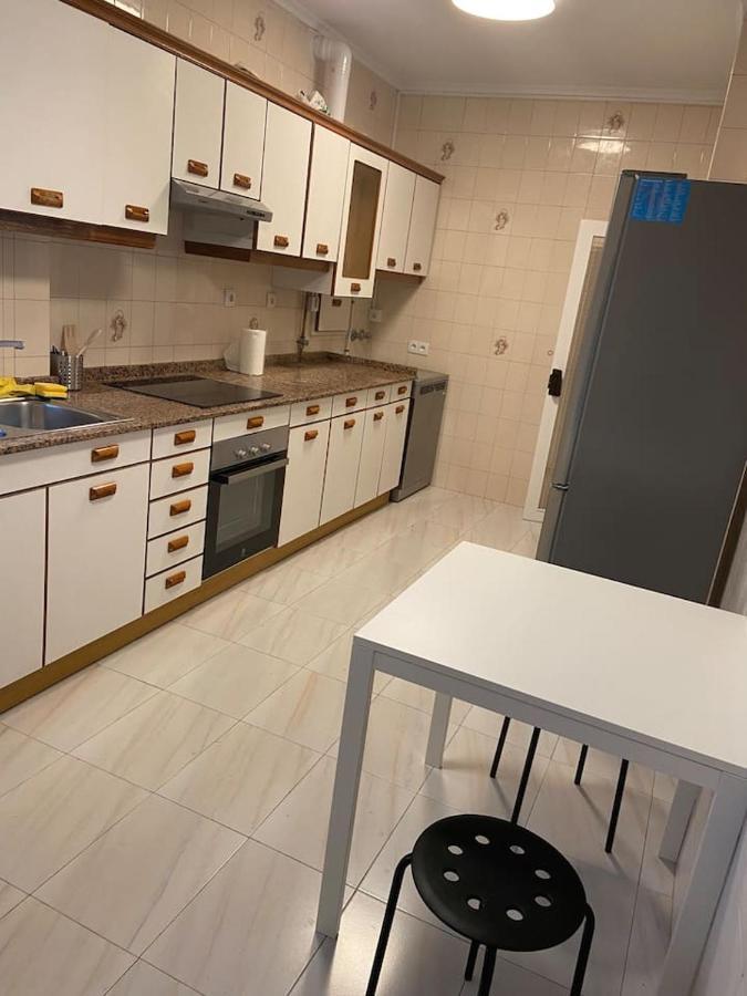 Amplio Apartamento En La Arena, 4 Hab ヒホン エクステリア 写真